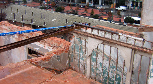 Demolicion Edificio Metro